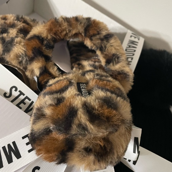 Steve Madden leopard print slippers and hat - Picture 2 of 8
